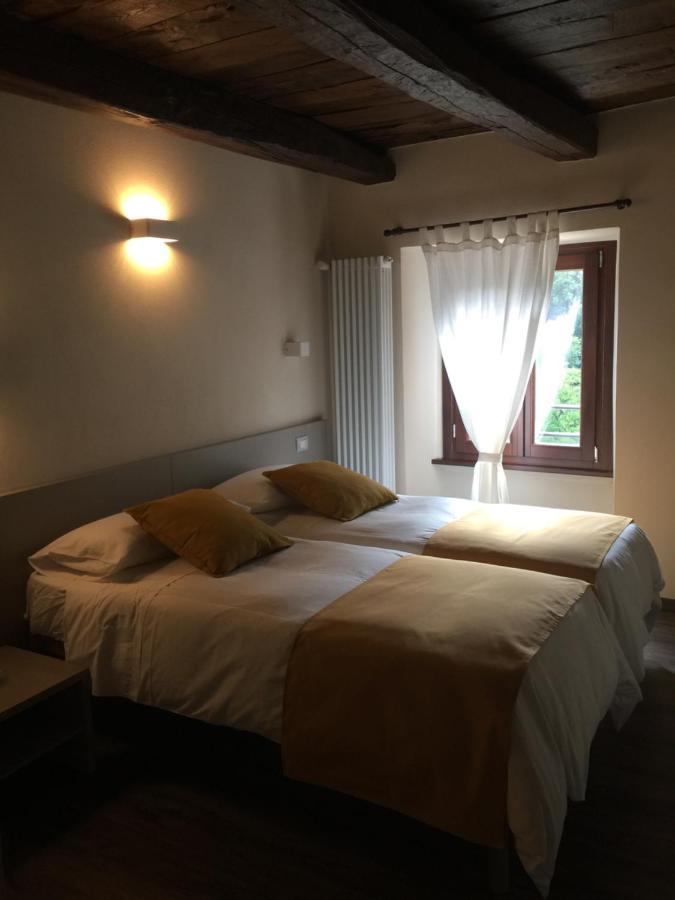 Delzanno Hotel Varallo Exterior photo